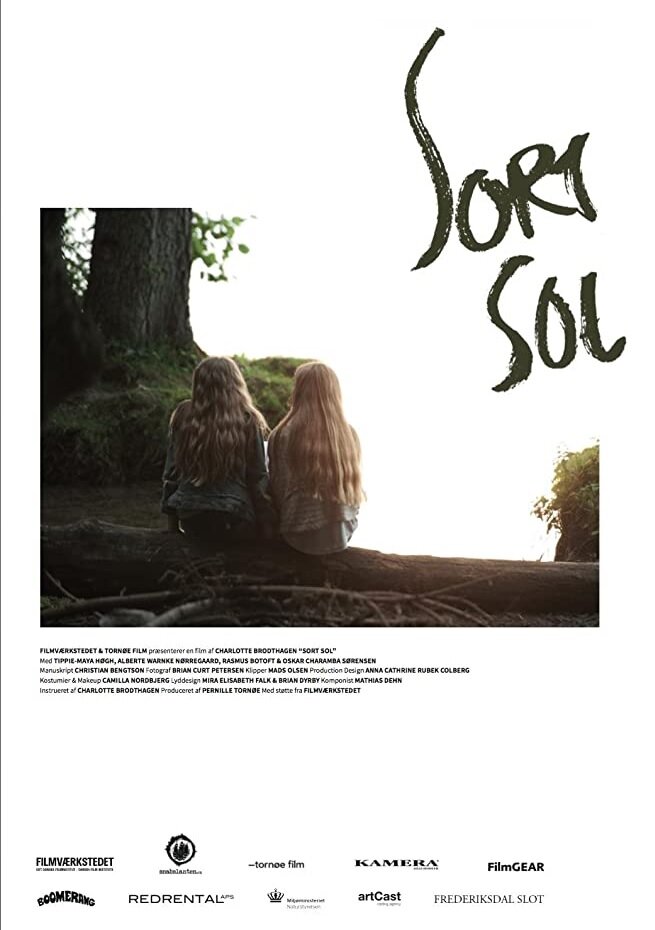 Sort Sol (2014) постер